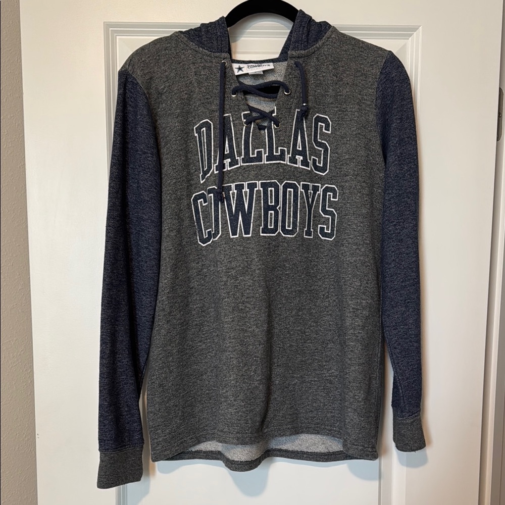 Dallas Cowboys Ladies Gray Hoodie Medium